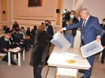 Azərbaycan Respublikası Prezidentinin Sərəncamı ilə Goranboy şəhəri, Civəzadə küçəsi, 17 ünvanda inşa edilmiş 5 mərtəbəli, 40 mənzilli yaşayış binası sahiblərinin istifadəsinə verildi, 17 mart 2020-ci il