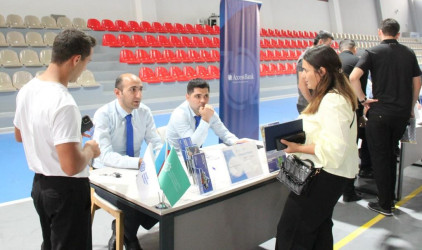 Goranboyda 21 müəssisədə 210 vakansiya üzrə əmək yarmarkası keçirildi