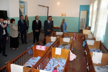 Goranboyda icra başçısı körpələr evi-uşaq bağçasında oldu