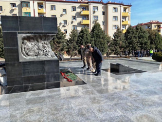 Xocalı Soyqırımı qurbanlarının 33-cü ildönümü ilə bağlı anım tədbiri keçirildi