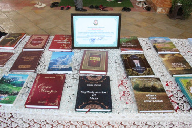 Goranboyda yazıçı doğum günü münasibətilə ziyarət olundu