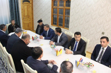 İcra Başçısı Bağçakürd kəndində şəhid ailəsini evlərində ziyarət etdi