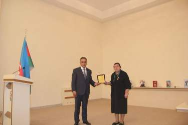 Goranboyda Ümummilli Lider Heydər Əliyevin 103-cü ildönümü ilə bağlı "Vətənə, xalqa həsr edilən ömür" mövzusunda konfrans keçirildi