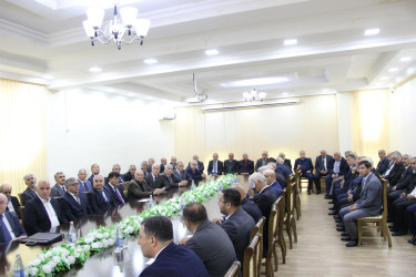 Goranboyda Ağsaqqallar Şurasının hesabat iclası keçirildi.