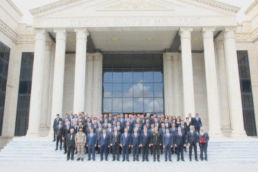 Goranboyda Ümummilli Lider Heydər Əliyevin 103-cü ildönümü ilə bağlı "Vətənə, xalqa həsr edilən ömür" mövzusunda konfrans keçirildi