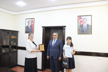 Yüksək nəticə göstərmiş, müxtəlif müsabiqələrdə fərqlənən şagirdlərlə görüş