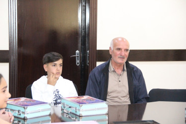 Goranboyda icra başçısı şəhid övladları ilə görüşdü