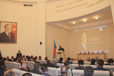 Goranboyda Ümummilli Lider Heydər Əliyevin 103-cü ildönümü ilə bağlı "Vətənə, xalqa həsr edilən ömür" mövzusunda konfrans keçirildi