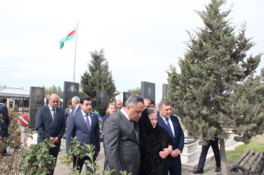 Rəhimli kəndində şəhidlərimizin  məzarları ziyarət edildi