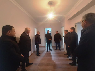 Goranboy şəhərində yeni inşa edilən 16 və 20 mənzilli yaşayış binalarında son tamamlama işləri aparılır