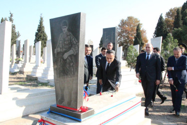 Sarov kəndində şəhidlərimizin məzarları ziyarət edildi