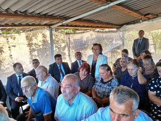 Gürzallar kəndində səyyar qəbul keçirildi