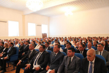 Goranboy rayon İcra Hakimiyyəti Başçısı yanında  Şura iclası