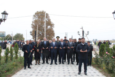 Fəxarlı kəndində Şəhidlər Xatirə Abidəsi yenidənqurma işlərindən sonra ziyarət olundu