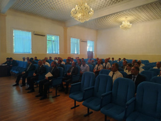 Goranboyda kənd təsərrüfatı sahəsində görülən işlər və qarşıda duran vəzifələr müzakirə olundu