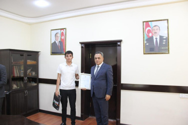 Yüksək nəticə göstərmiş, müxtəlif müsabiqələrdə fərqlənən şagirdlərlə görüş