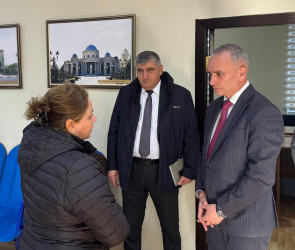 Goranboy rayon İcra Hakimiyyətində vətəndaşlar  qəbul edildi, müraciətləri dinlənildi