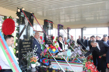 “27 sentyabr-Anım Günü”nün beşinci ildönümü ilə bağlı Səfikürd Şəhidlər Xiyabanında şəhidlərimizin məzarları ziyarət olundu