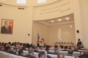 Goranboyda Ümummilli Lider Heydər Əliyevin 103-cü ildönümü ilə bağlı "Vətənə, xalqa həsr edilən ömür" mövzusunda konfrans keçirildi