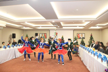 Goranboyda 31 dekabr-Dünya Azərbaycanlılarının Həmrəylik Günü və Yeni ilin gəlişi ilə bağlı, şəhidlərimizin azyaşlı övladları ilə görüş keçirildi