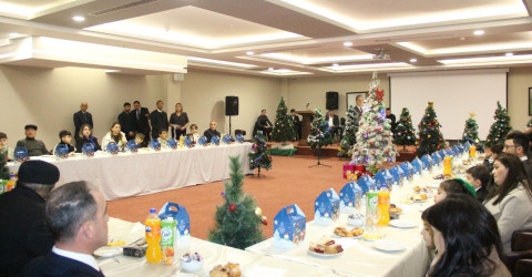 Goranboyda 31 dekabr-Dünya Azərbaycanlılarının Həmrəylik Günü və Yeni ilin gəlişi ilə bağlı, şəhidlərimizin azyaşlı övladları ilə görüş keçirildi