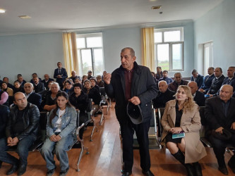 Fəxralı kəndində səyyar qəbul keçirildi