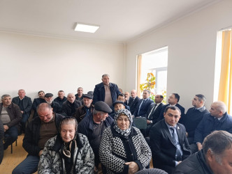 Tap Qaraqoyunluda səyyar qəbul keçirildi
