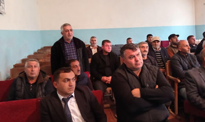 Goranboyda növbəti səyyar qəbul Qaradağlıda keçirildi