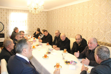 Fəxralı kəndində şəhid ailələri ilə görüş keçirildi