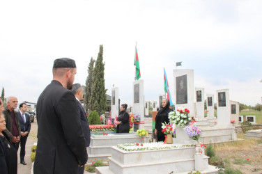 “27 sentyabr-Anım Günü”nün beşinci ildönümü ilə bağlı Dəliməmmədlidə şəhidlərimizin məzarları ziyarət olundu
