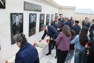 Fəxarlı kəndində Şəhidlər Xatirə Abidəsi yenidənqurma işlərindən sonra ziyarət olundu