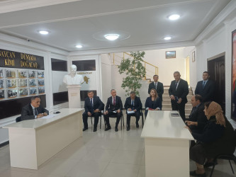 Goranboy rayon İcra Hakimiyyətində vətəndaşlar  qəbul edildi, müraciətləri dinlənildi