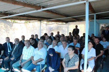 Gürzallar kəndində səyyar qəbul keçirildi