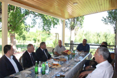 Goranboy Rayon İcra Hakimiyyətinin başçısı rayon ərazisində növbəti təsərrüfata baxış keçirdi