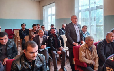 Goranboyda növbəti səyyar qəbul Qaradağlıda keçirildi