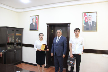 Yüksək nəticə göstərmiş, müxtəlif müsabiqələrdə fərqlənən şagirdlərlə görüş