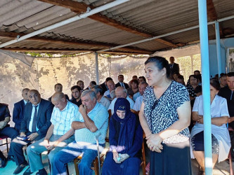 Gürzallar kəndində səyyar qəbul keçirildi