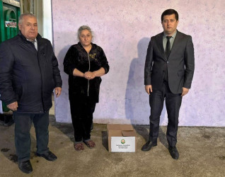 Şəhid ailələrinə bayram sovqatı verildi