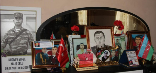 Qızılhacılı qəsəbəsində şəhidi atası səhhəti ilə bağlı evində ziyarət  edildi